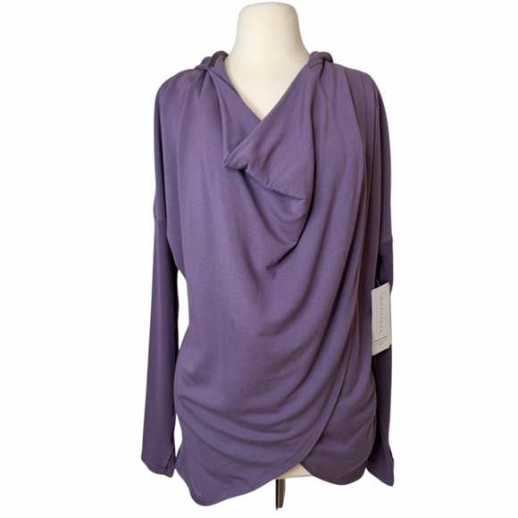 ATHLETA NWT PORANA WRAP SWEATSHIRT. - Picture 2 of 8